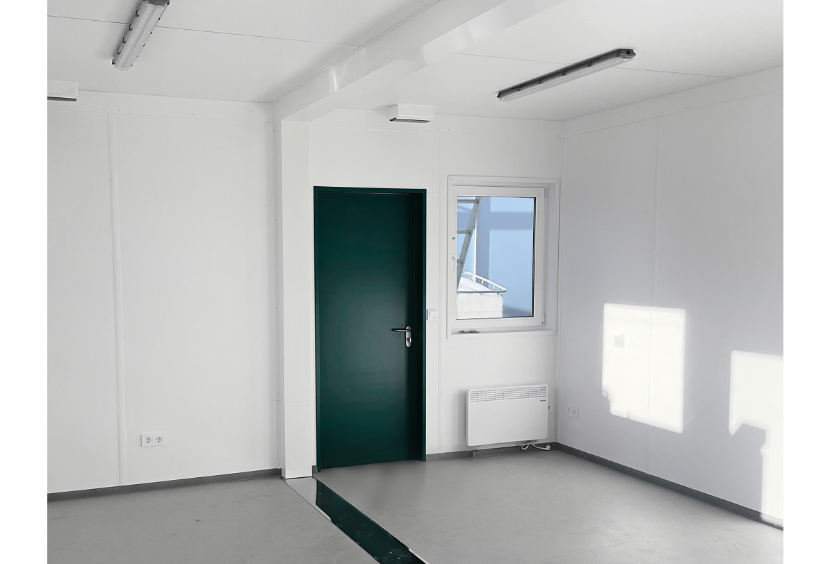 В комплекте