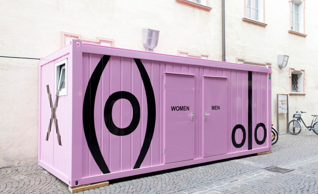 Туалетные и душевые сантехнические модули