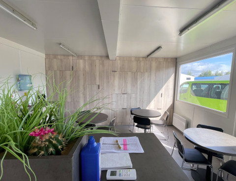 Офисно-бытовой модуль