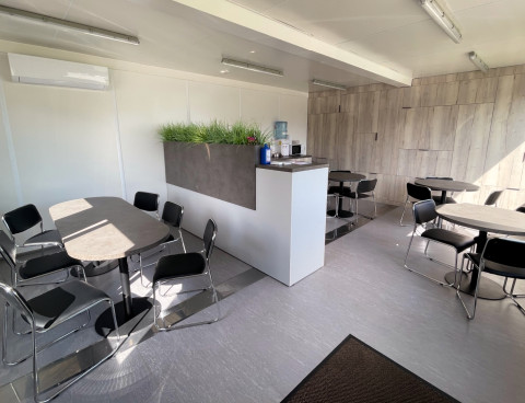 Офисно-бытовой модуль