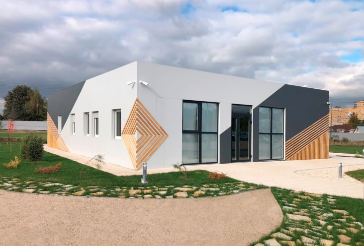 Индивидуальный фасад