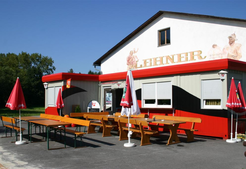 Кафе и точки быстрого питания