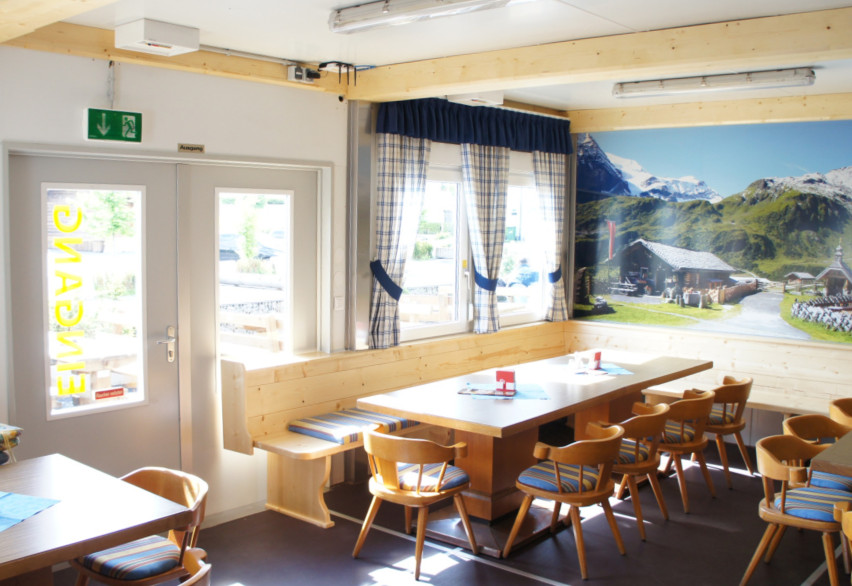 Услуги и торговля