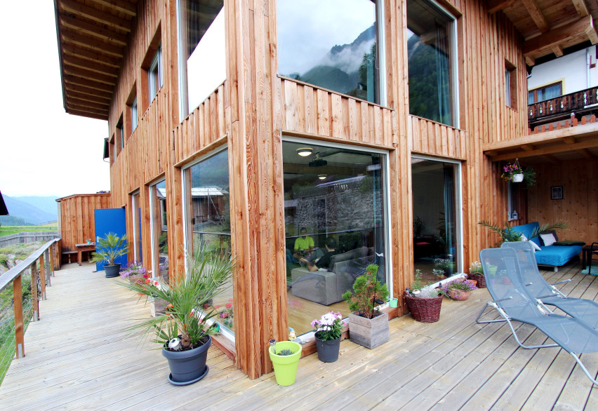 Жилые дома и дачи