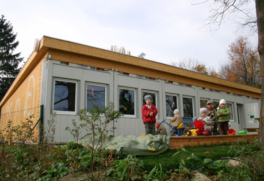 Образование и медицина