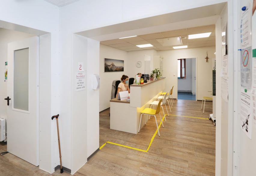 Образование и медицина