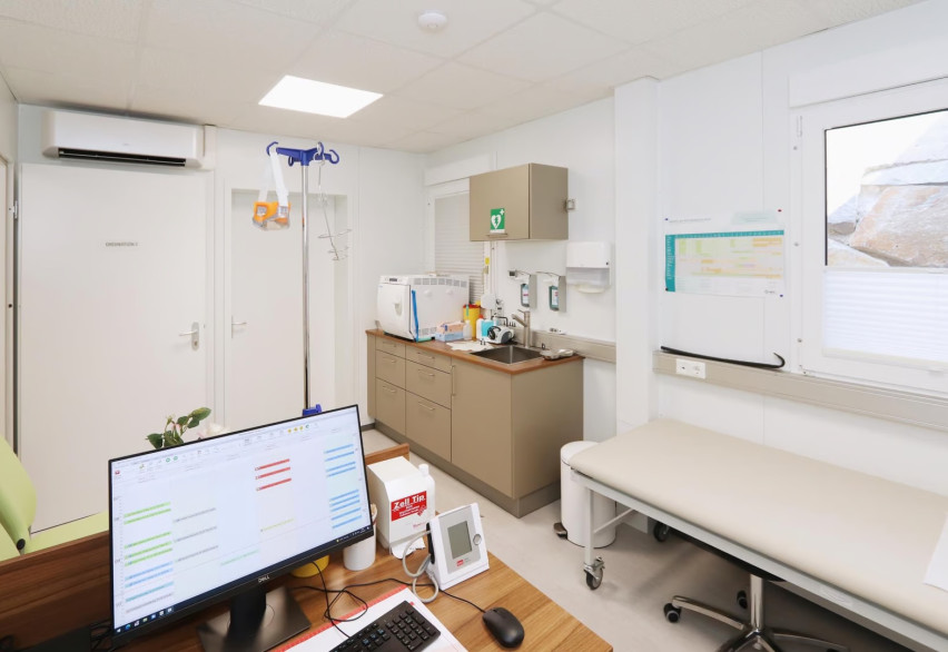 Образование и медицина