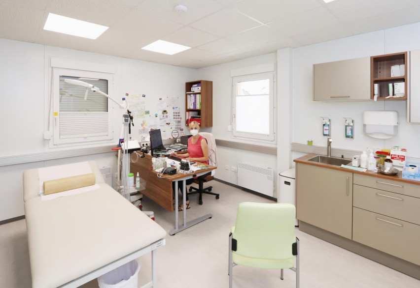 Образование и медицина