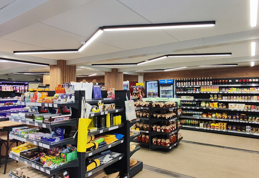 Магазины и шоу-румы, павильоны