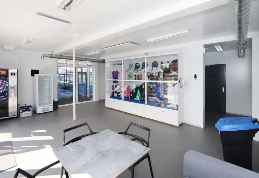 Услуги и торговля