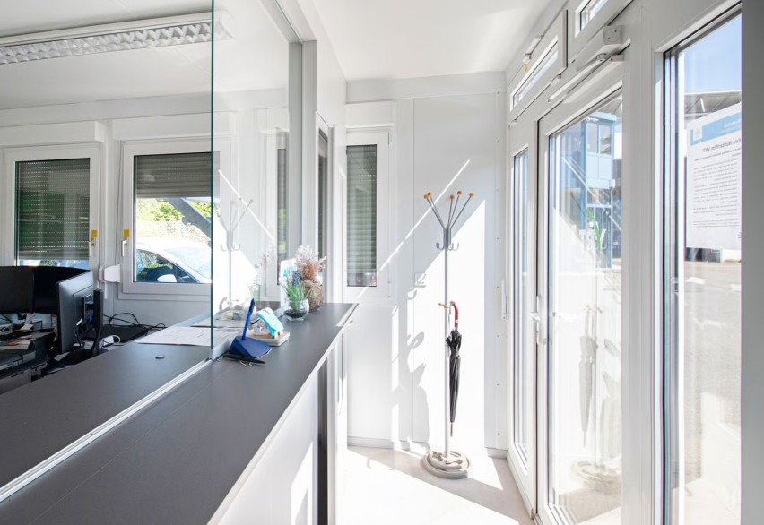 Магазины и шоу-румы, павильоны