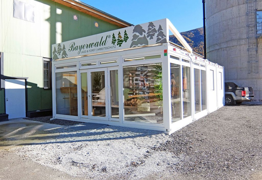 Магазины и шоу-румы, павильоны