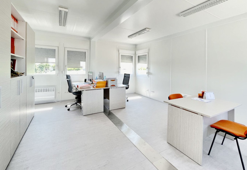 Офисно-бытовой  блок-контейнер