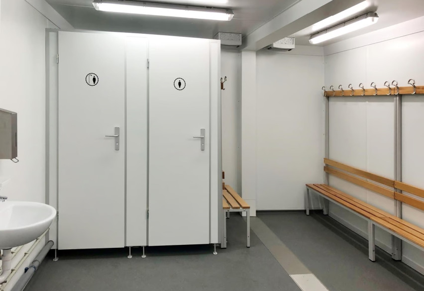 Раздевалки для персонала и спортивных команд