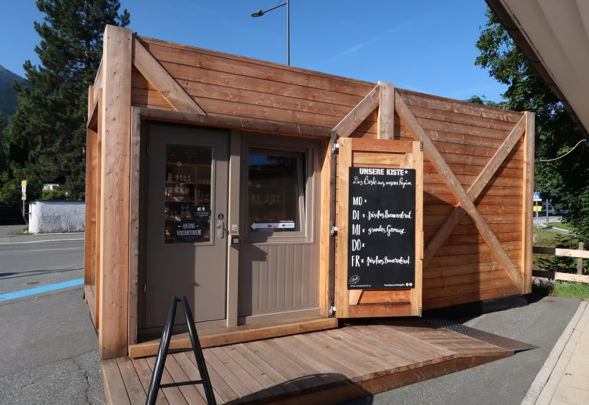 Услуги и торговля