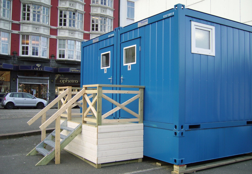 Туалетные и душевые сантехнические модули