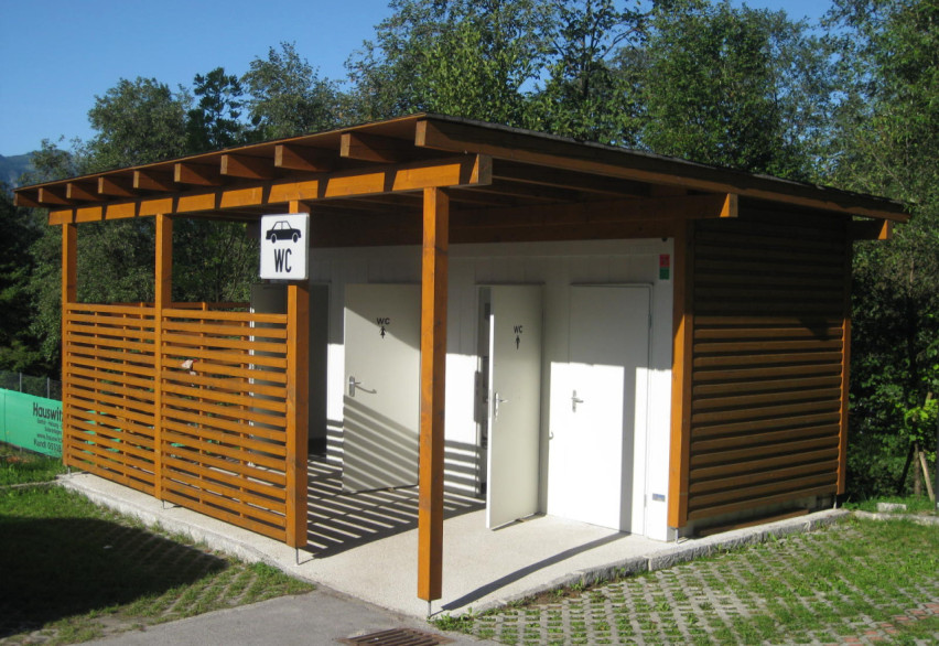 Туалетные и душевые сантехнические модули