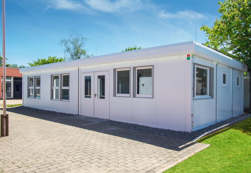 Школы и учебные классы