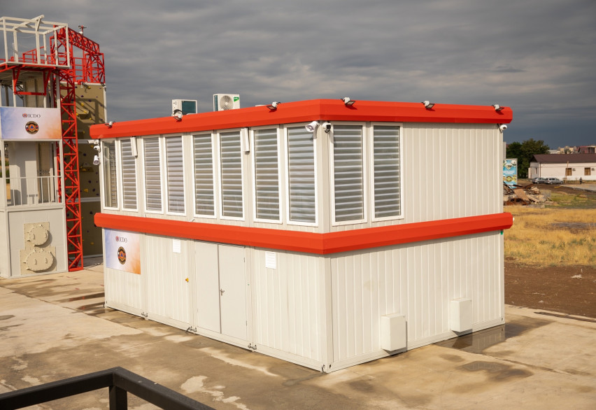 Штабы-строительства и прорабские