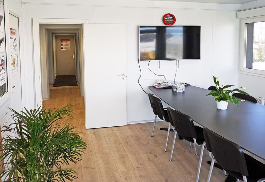 Штабы-строительства и прорабские